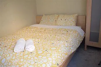 Kaisar Guest House Toronto Canada