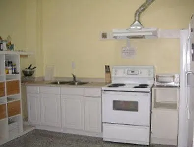 Kaisar Guest House Toronto